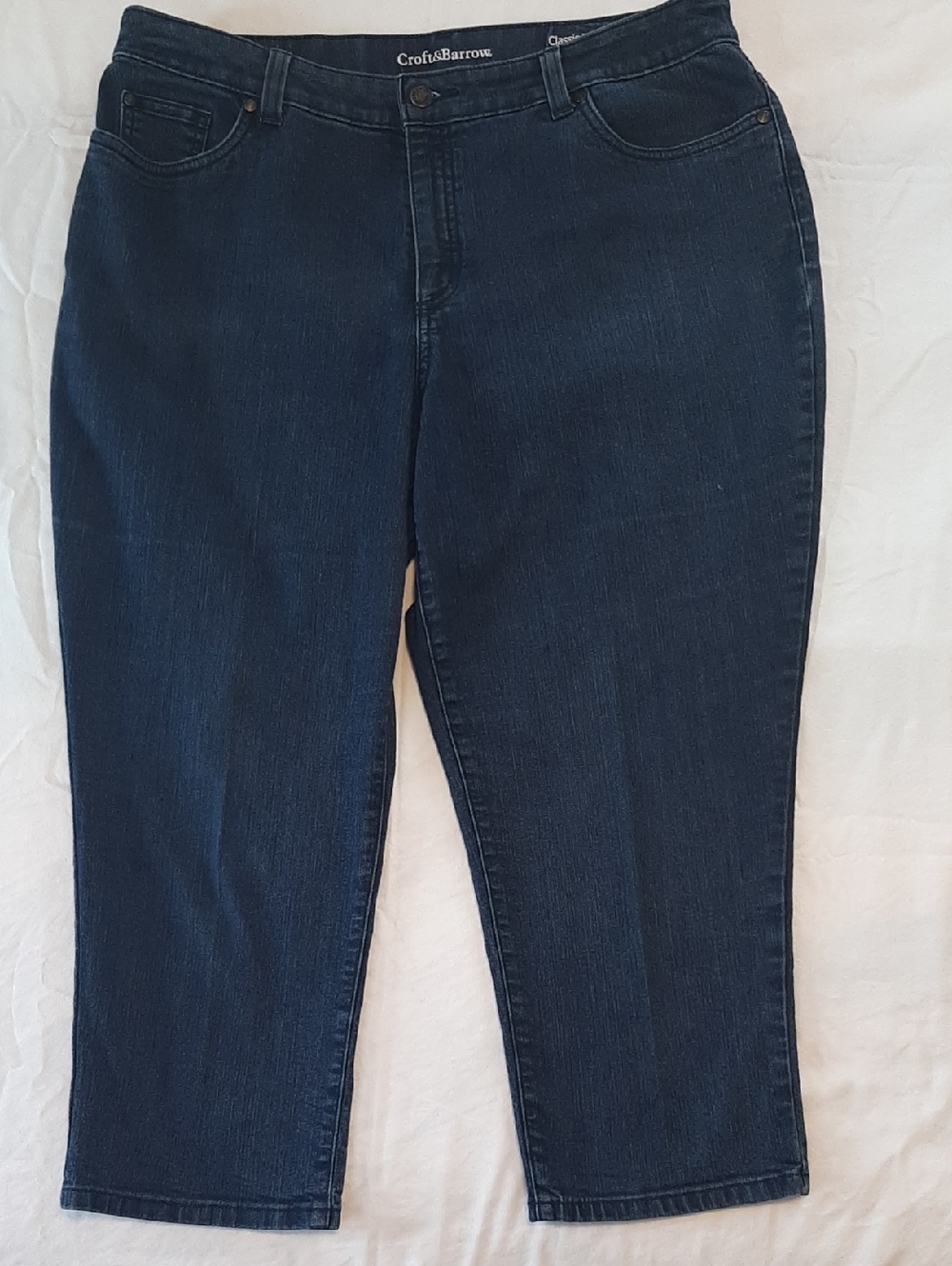 Croft & barrow Capri Size 16 Medium Dark Wash Denim Classic Fit Stretch